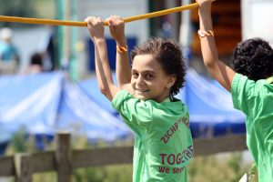 cancer-sick-girl-in-zichron-menachem-summer-adventure-camp